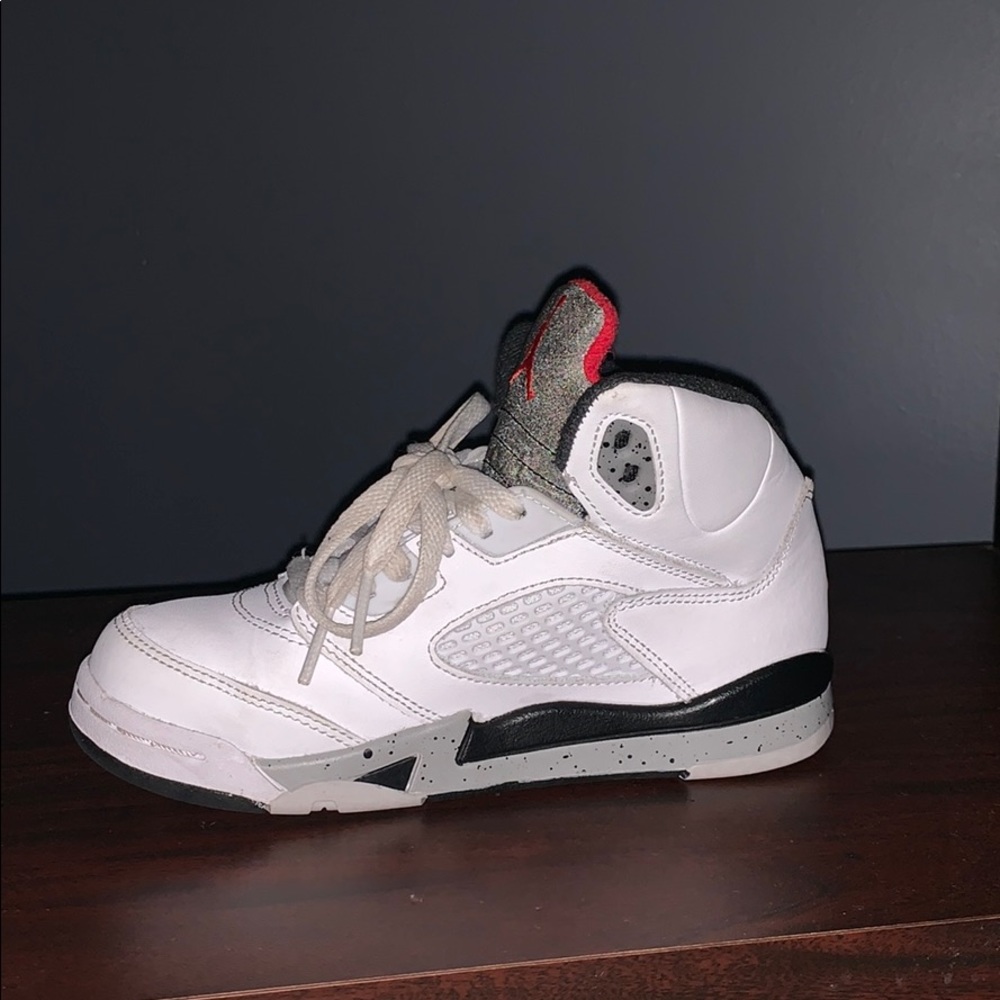 Retro Jordan 4